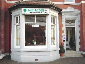 Ash Lodge - Guest House 黑潭 外观 照片